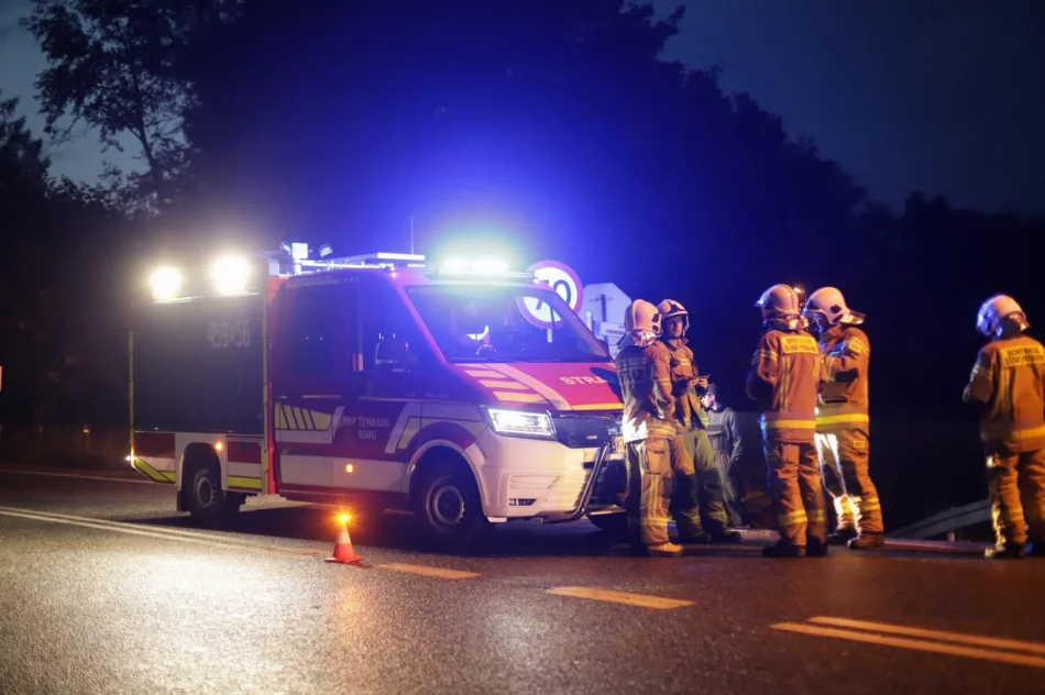 Kobieta z dwójką dzieci w szpitalu po zderzeniu aut - zdjęcie 11