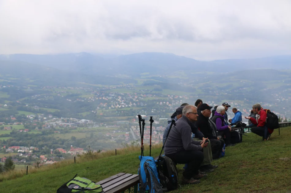 W ramach akcji „Odkryj Beskid Wyspowy” 11 września turyści spotkali się na Miejskiej Górze - zdjęcie 10