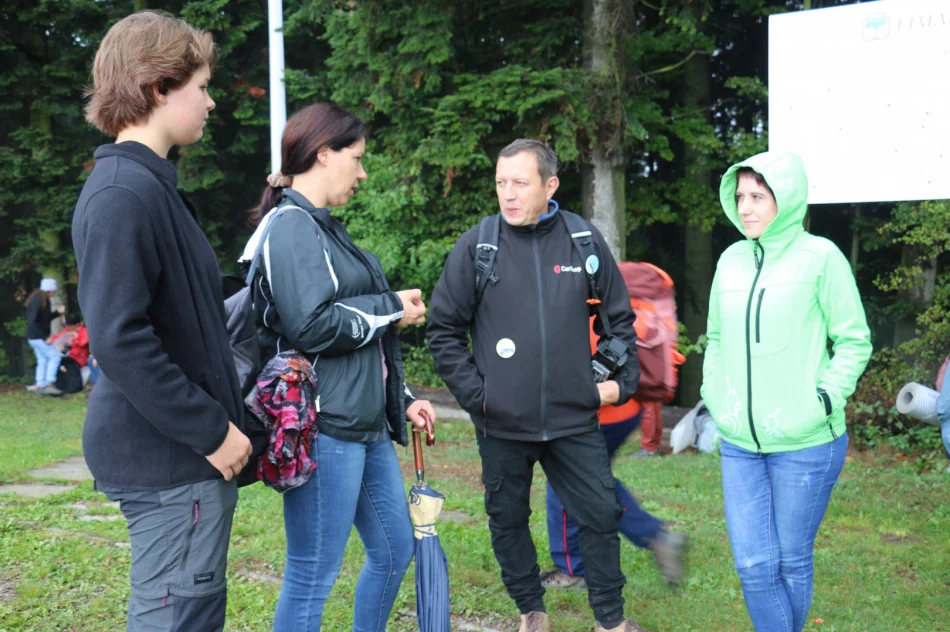 W ramach akcji „Odkryj Beskid Wyspowy” 11 września turyści spotkali się na Miejskiej Górze - zdjęcie 14