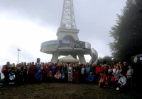 Turyści spotkali się mimo deszczowej aury - zdjęcie główne