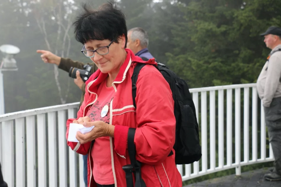 Turyści spotkali się mimo deszczowej aury - zdjęcie 15