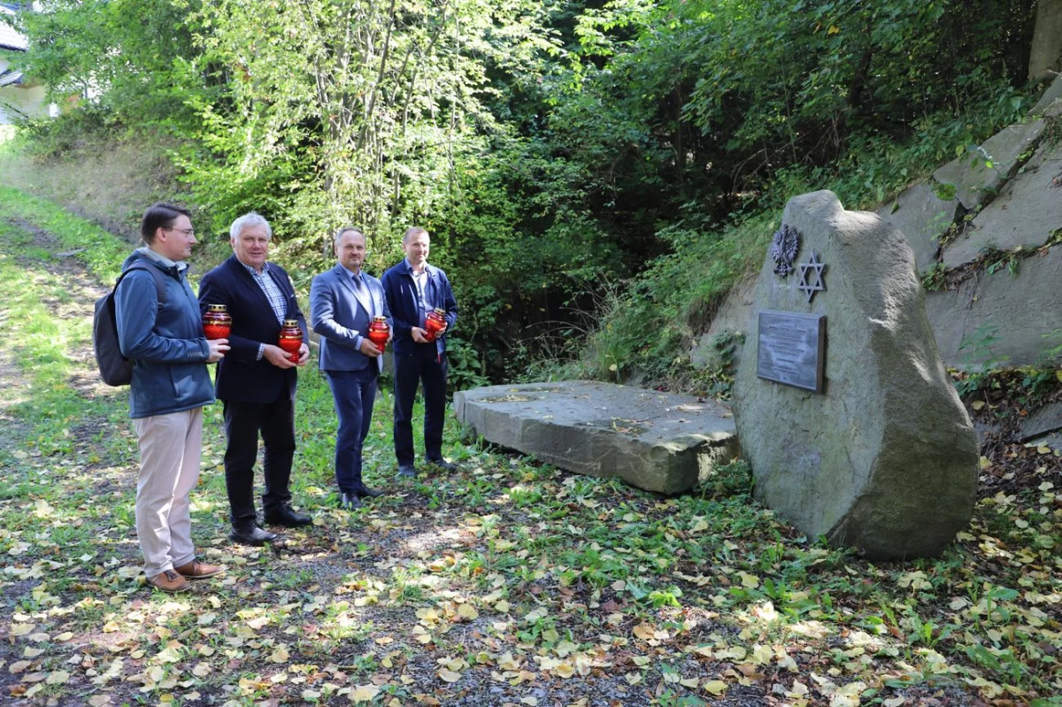 Upamiętniono zamordowanych 12 września 1939 roku Limanowian