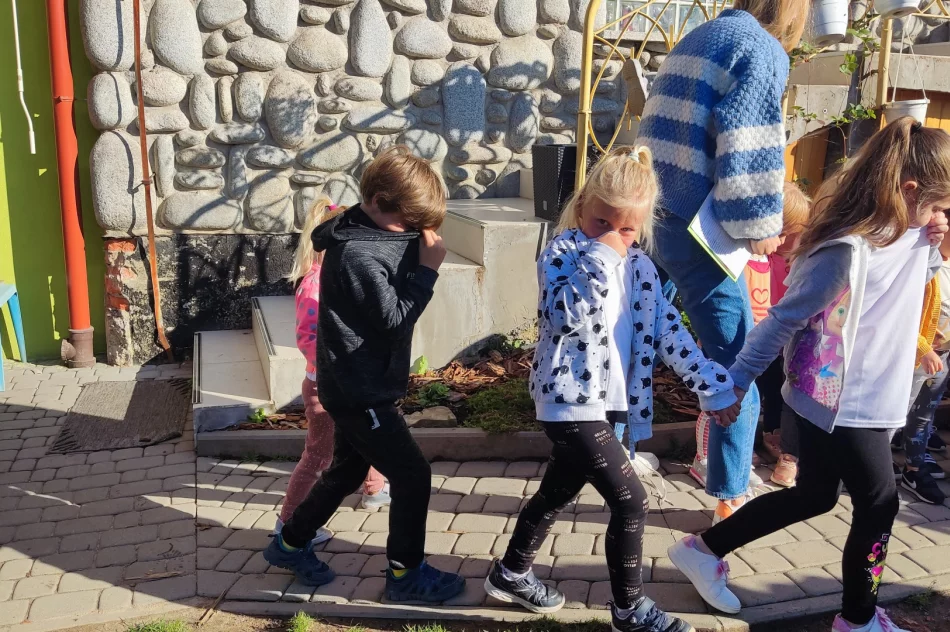 Ewakuowali ponad 1100 osób w czasie 2-3 minut - zdjęcie 12