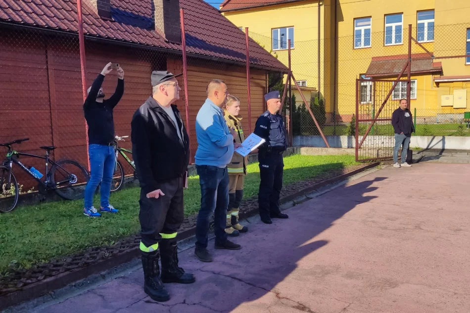 Ewakuowali ponad 1100 osób w czasie 2-3 minut - zdjęcie 18