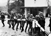 PiS złożyło w Sejmie projekt uchwały ws. reparacji - zdjęcie główne