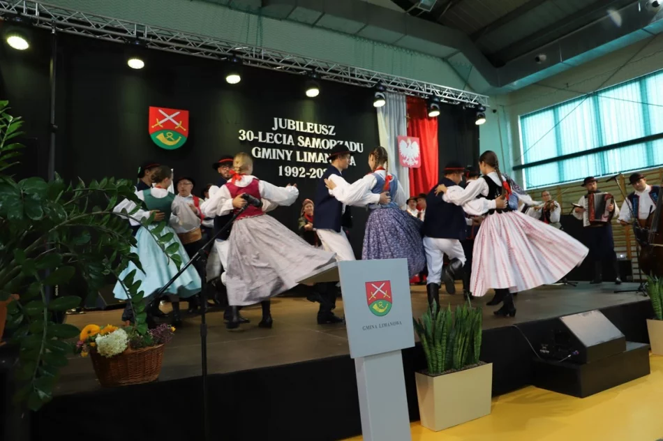 Podsumowali trzy dekady samorządu - zdjęcie 17