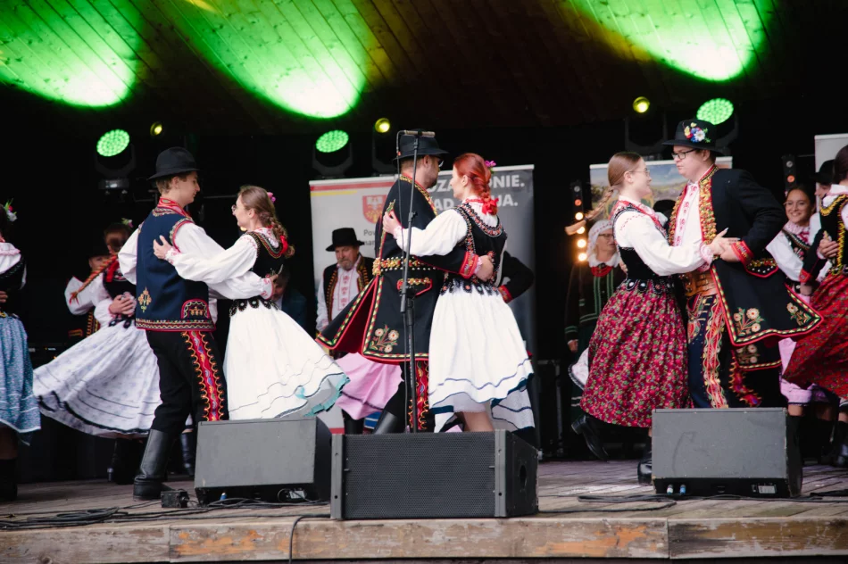 Powiatowe święto owocobrania - zdjęcie 9