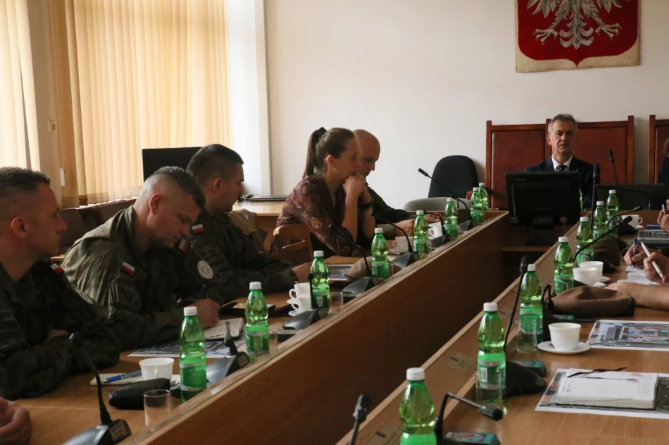 Spotkanie ws. uroczystej przysięgi żołnierzy 11 MBOT w Limanowej - zdjęcie 4