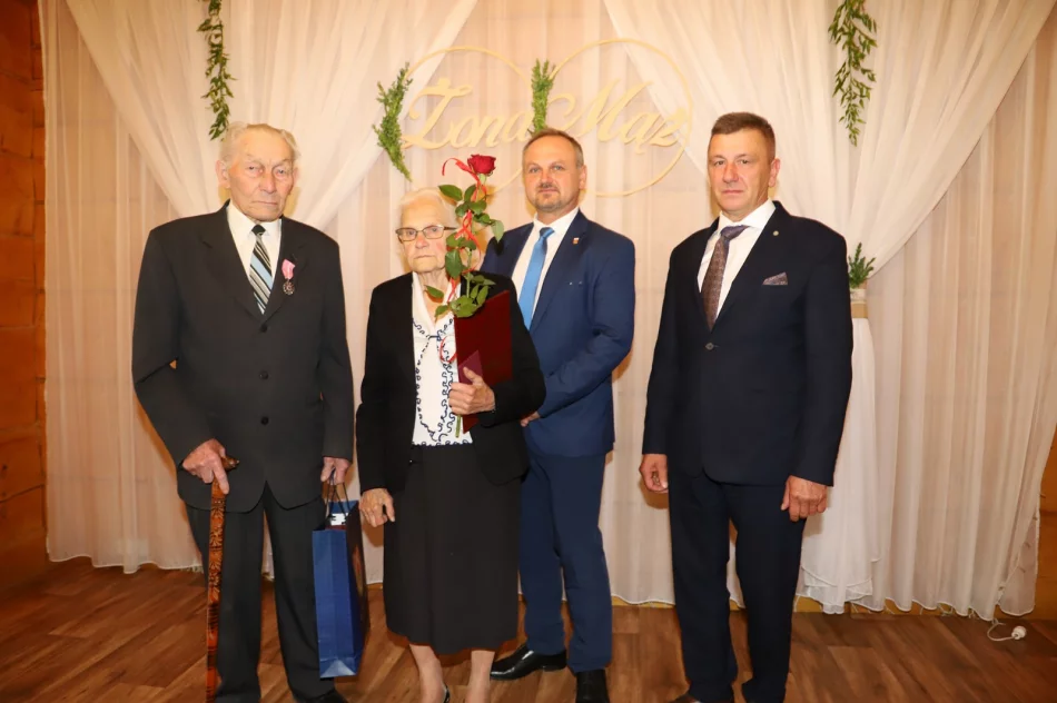 Jubileusze 50 lecia pożycia małżeńskiego - zdjęcie 11