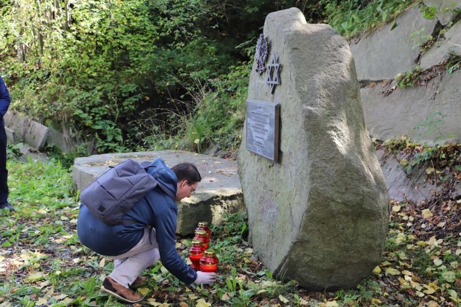 Upamiętnienie w 83. rocznicę zbrodni - zdjęcie 3