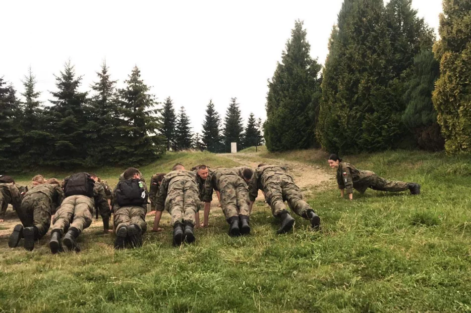 Strzelcy posprzątali szlak i ścieżkę - zdjęcie 2