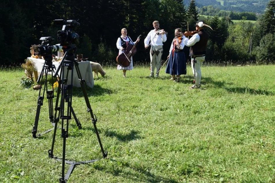 Aktor zakochał się w... Zagórzańskich Dziedzinach - zdjęcie 17