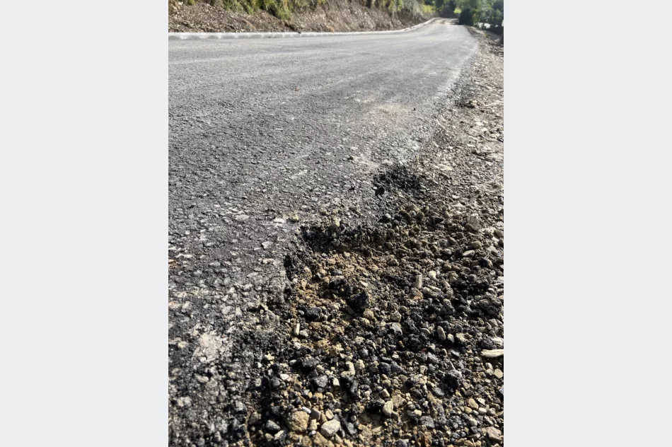 Nowy asfalt można zbierać… palcami - zdjęcie 6