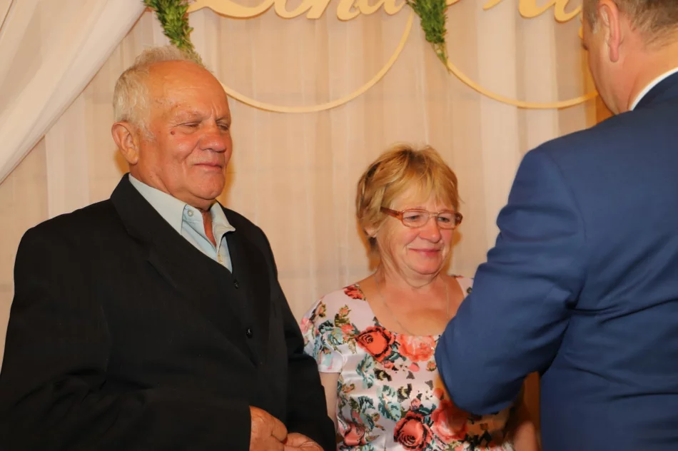 "Złote gody" 26 par - opóźnienia z pandemii - zdjęcie 10