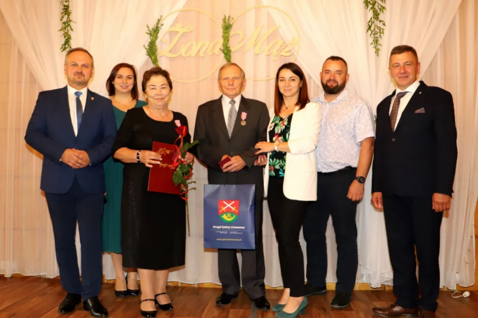 "Złote gody" 26 par - opóźnienia z pandemii - zdjęcie 11