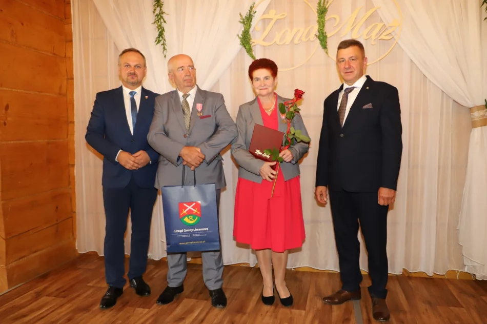 "Złote gody" 26 par - opóźnienia z pandemii - zdjęcie 17