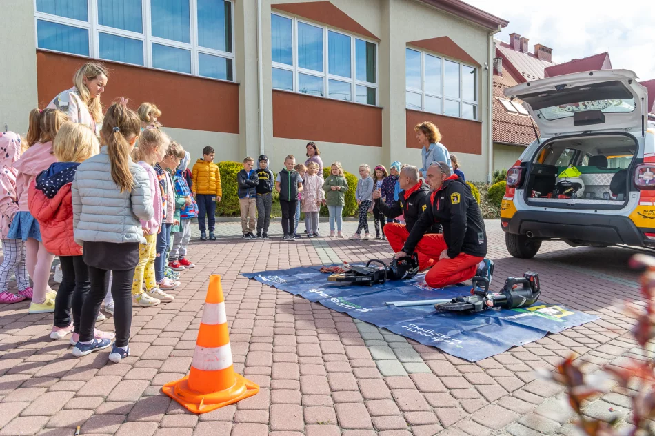 „Bezpieczna droga do szkoły” w SP w Mordarce - zdjęcie 18