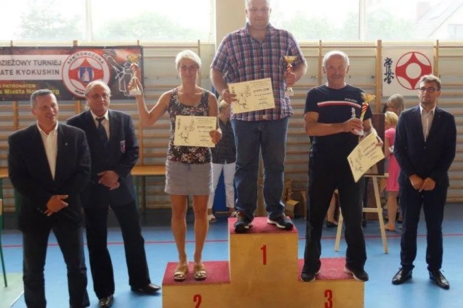 Karatecy ARS Klub Kyokushinkai – Limanowa najlepsi pod Tatrami - zdjęcie 2