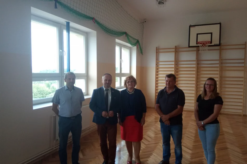 Zakończenie modernizacji sal gimnastycznych - zdjęcie 3