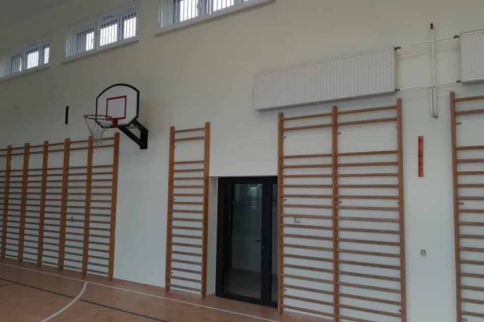 Zmodernizowano sale gimnastyczne w szkołach - zdjęcie 4