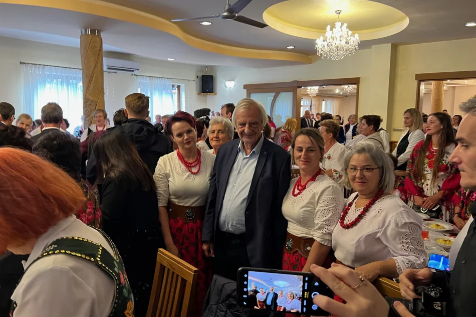 Wizyta Premiera na Kongresie KGW - zdjęcie 4