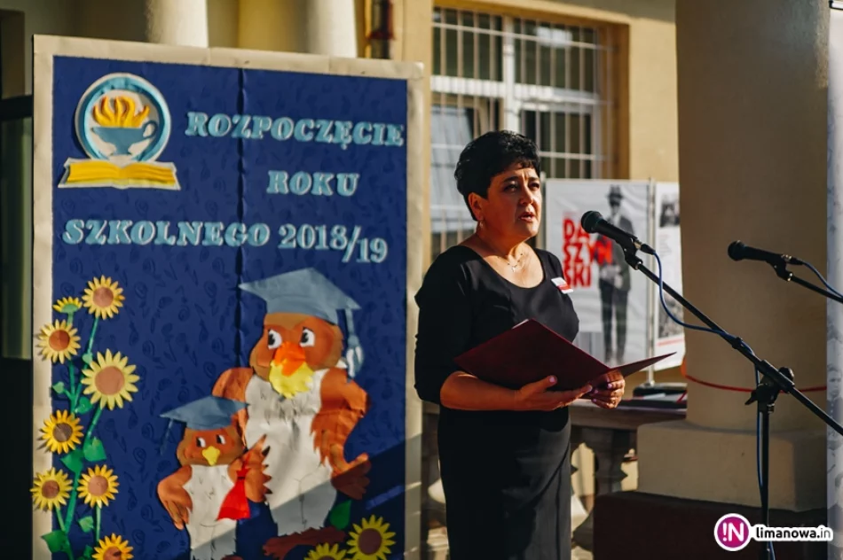 Prezes IPN zainaugurował w Stróży rok szkolny 2018/2019 - zdjęcie 11