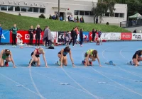 Zawodniczki Limanowa Forrest z medalami  - zdjęcie główne