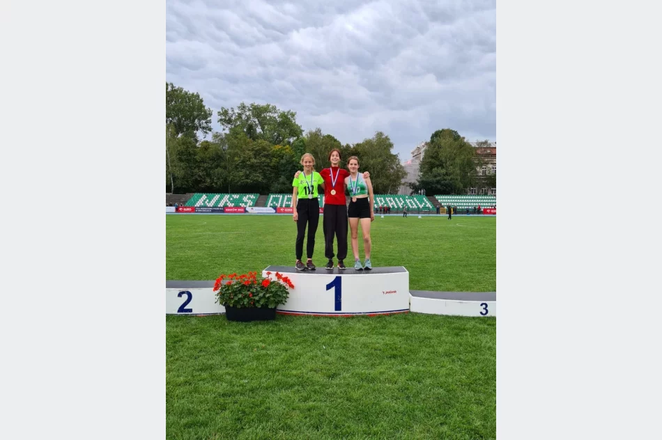 Zawodniczki Limanowa Forrest z medalami  - zdjęcie 5