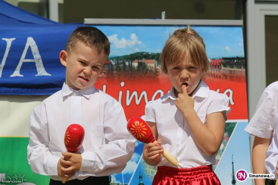 Dzień Dziecka na limanowskiej pływalni z wieloma atrakcjami! - zdjęcie 4