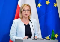 "Każde gospodarstwo skorzysta z zamrożonej ceny rachunku za prąd do 2000 kWh" - zdjęcie główne