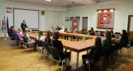 Wręczenie nagród w konkursie plastycznym z okazji 30-lecia Gminy Limanowa - zdjęcie 2