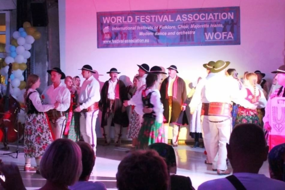 Promują folklor na wyjeździe - zdjęcie 7