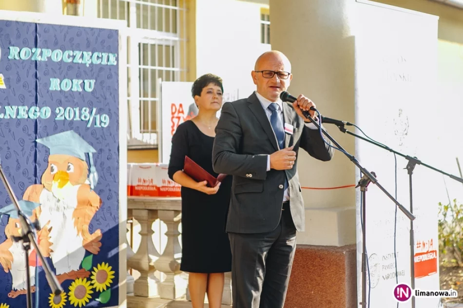 Prezes IPN zainaugurował w Stróży rok szkolny 2018/2019 - zdjęcie 19