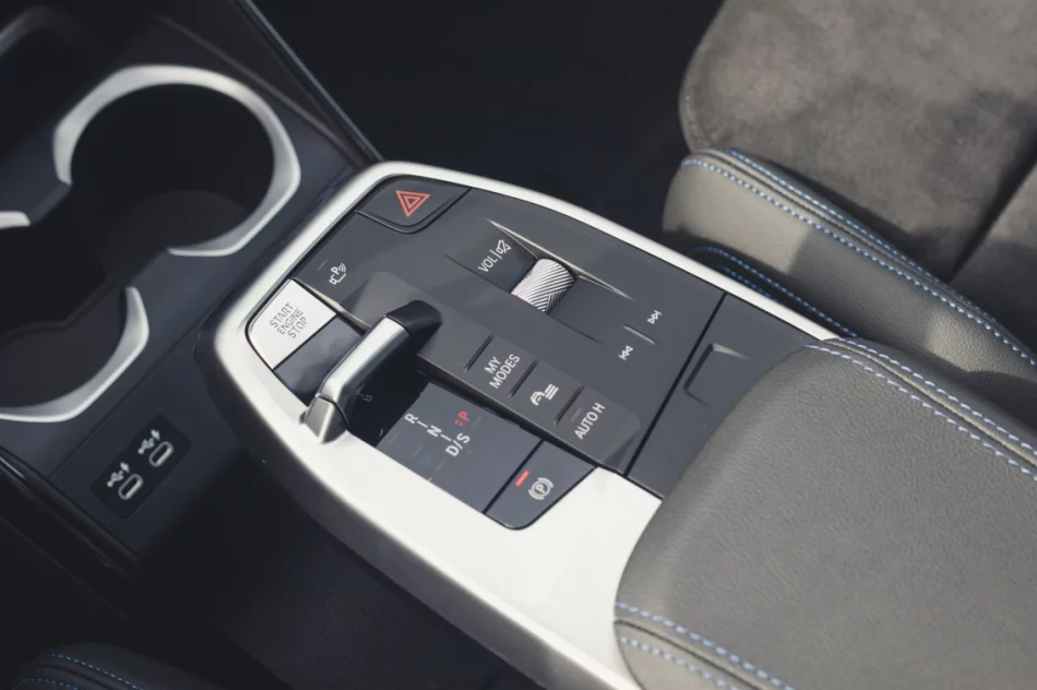 Tajemniczy samochód na drogach. Wszystko wskazuje na to, że to marka BMW - zdjęcie 2