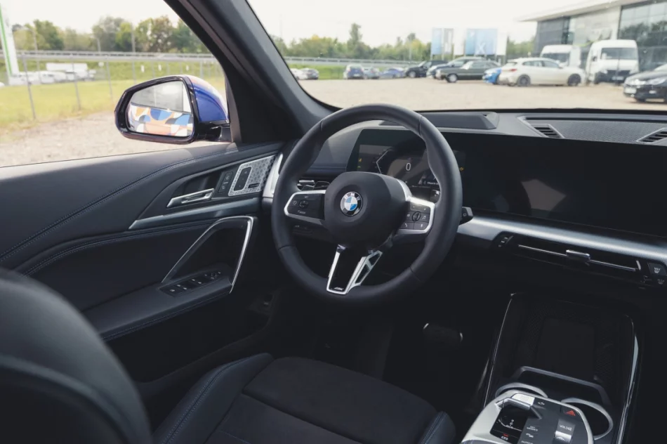 Tajemniczy samochód na drogach. Wszystko wskazuje na to, że to marka BMW - zdjęcie 3