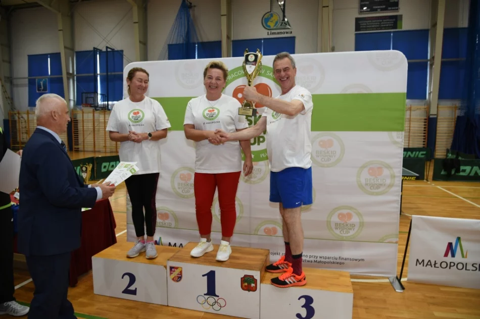 Samorządowa rywalizacja w ping-ponga - zdjęcie 5