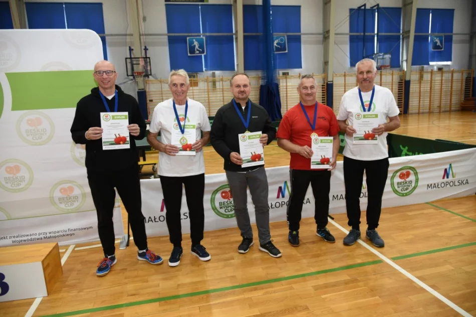 Samorządowa rywalizacja w ping-ponga - zdjęcie 6