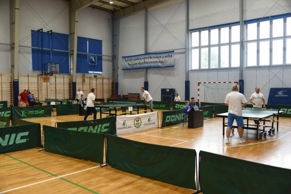 Samorządowa rywalizacja w ping-ponga - zdjęcie 7