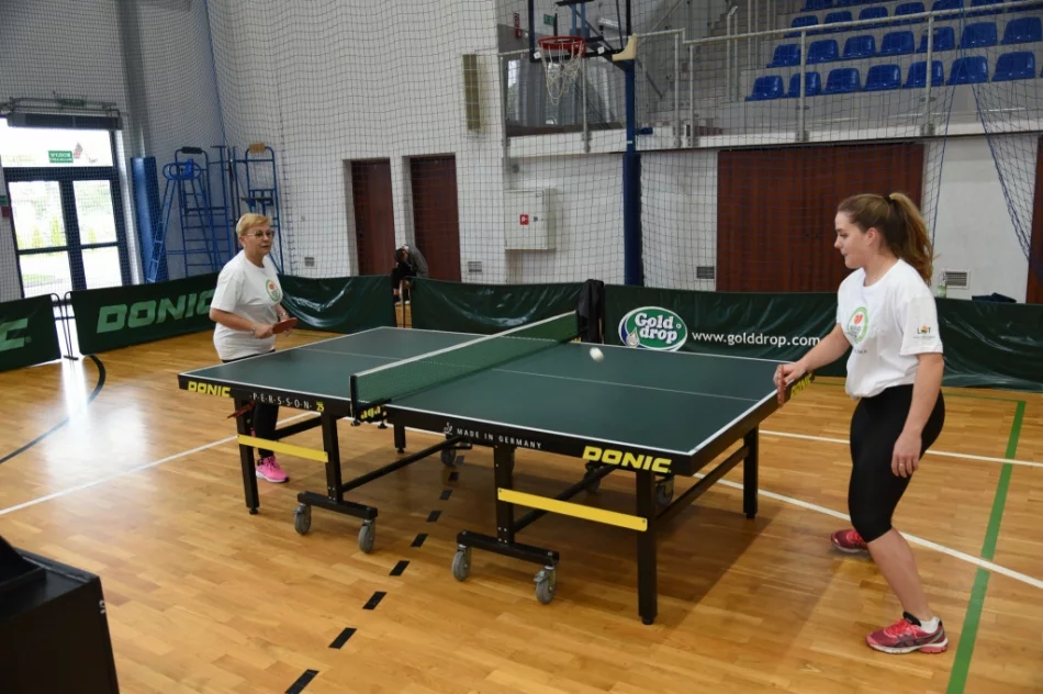 Samorządowa rywalizacja w ping-ponga - zdjęcie 10