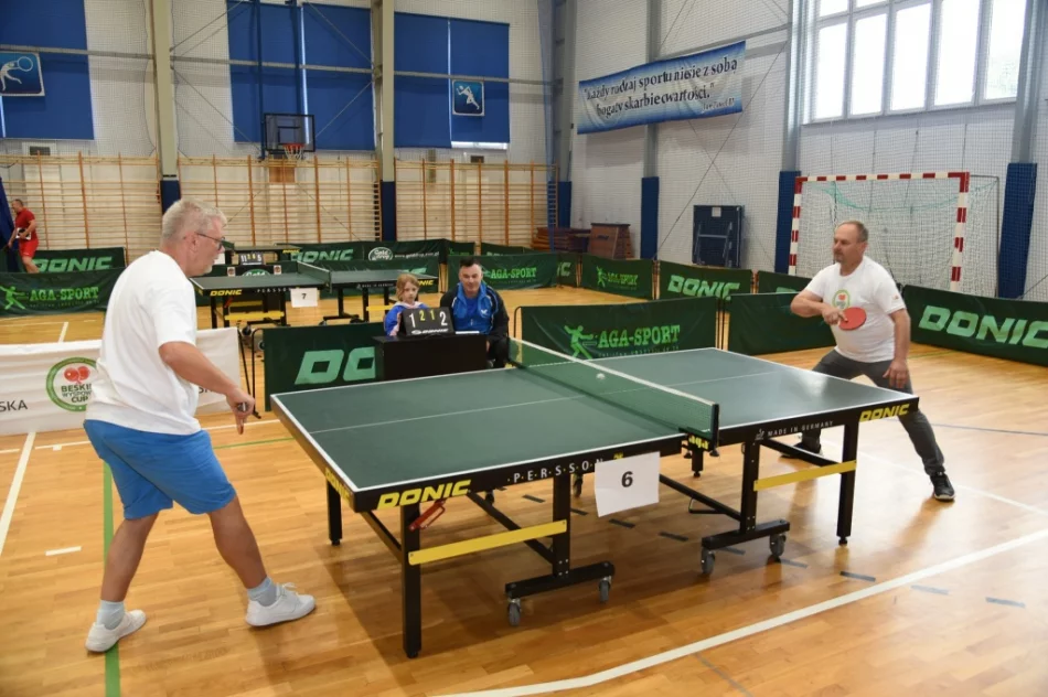 Samorządowa rywalizacja w ping-ponga - zdjęcie 14