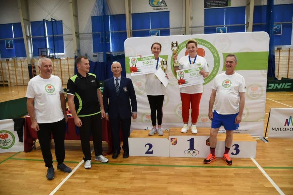 Samorządowa rywalizacja w ping-ponga - zdjęcie 16