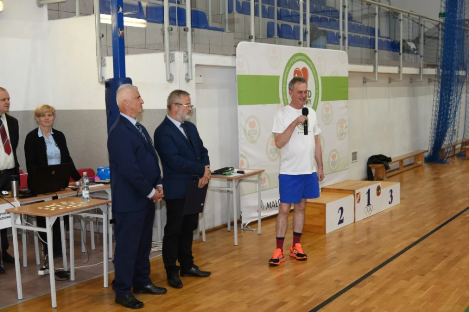 Samorządowa rywalizacja w ping-ponga - zdjęcie 17