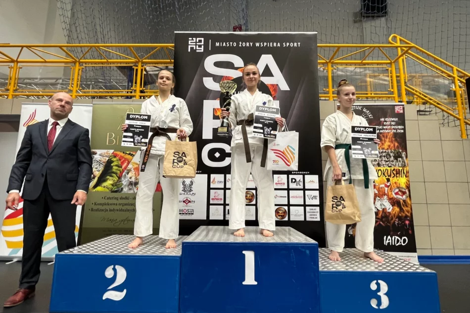 Udany początek sezonu karateków ARS Limanowa JONIEC Team – 6 medali wywalczonych na SARI CUP w Żorach - zdjęcie 7