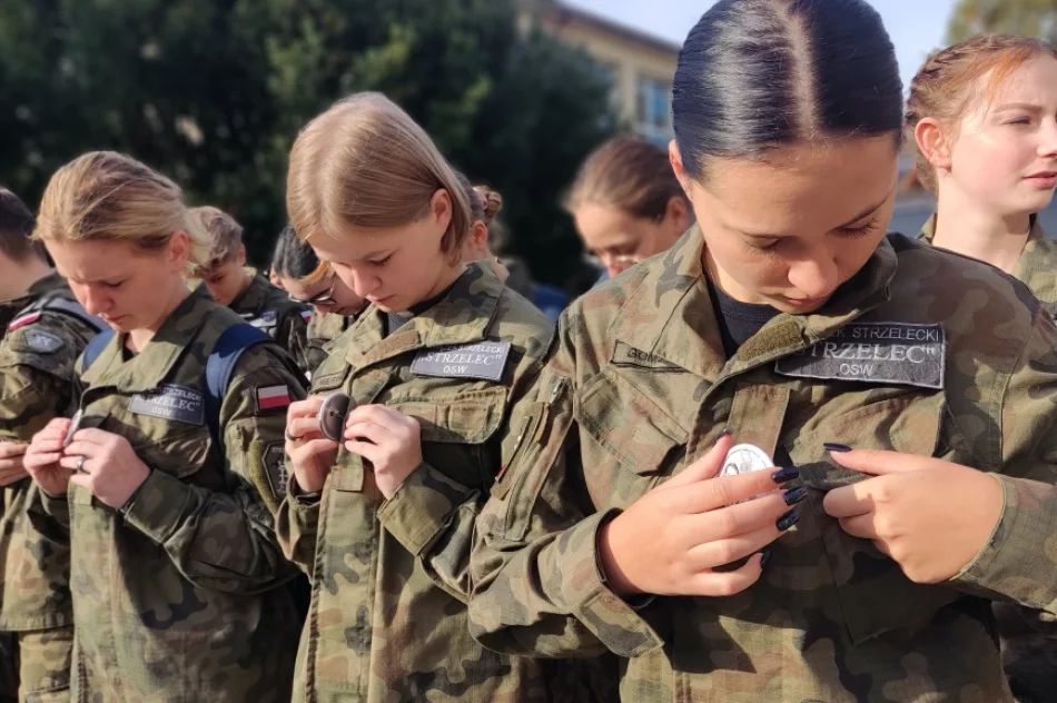 Rajd dla młodzieży z okazji ważnej rocznicy - zdjęcie 2