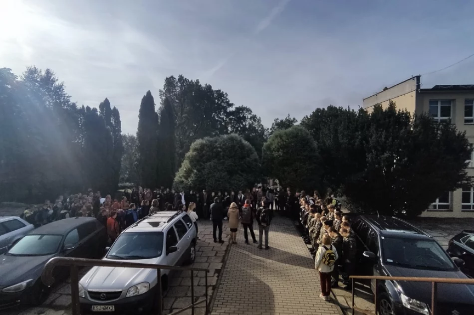 Rajd dla młodzieży z okazji ważnej rocznicy - zdjęcie 5