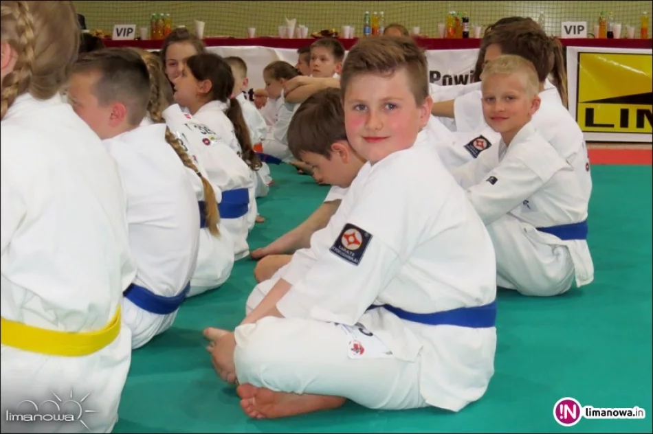 Sukces sportowy i organizacyjny ARS Klub Kyokushinkai oraz świetna promocja dla Limanowej - zdjęcie 2