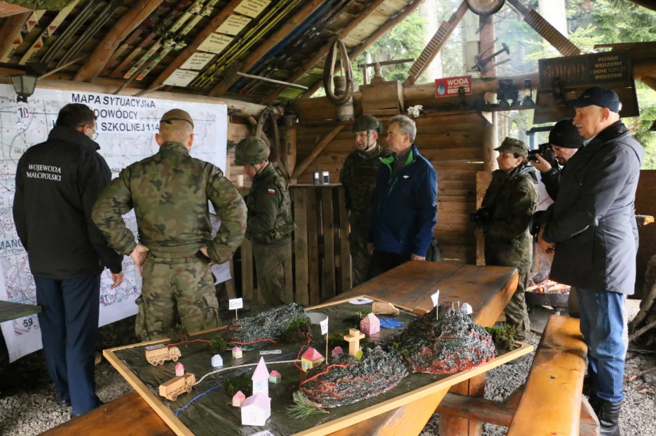 Wojewoda Małopolski na ćwiczeniach żołnierzy WOT w Limanowej - zdjęcie 19