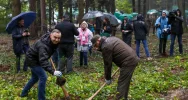 Prezydent zachęcał do sadzenia drzew - zdjęcie 5