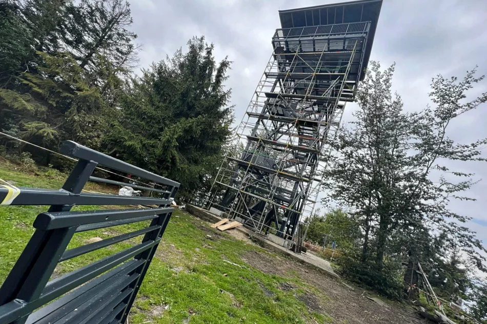 Budowa dobiega końca. Zobacz śmigłowiec w akcji - zdjęcie 3