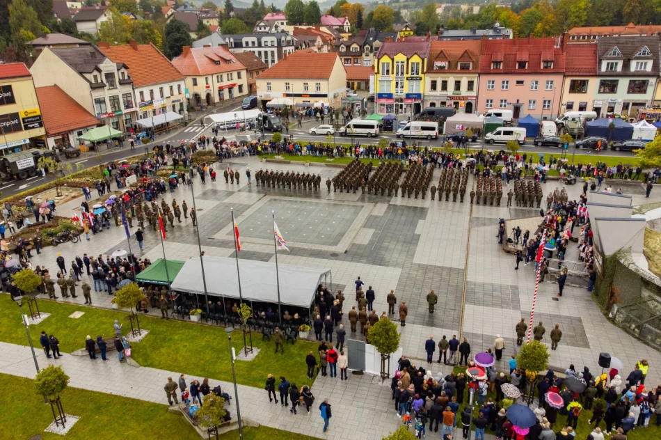 Przysięga żołnierzy 11 MBOT z udziałem Wiceministra Obrony Narodowej - zdjęcie 12